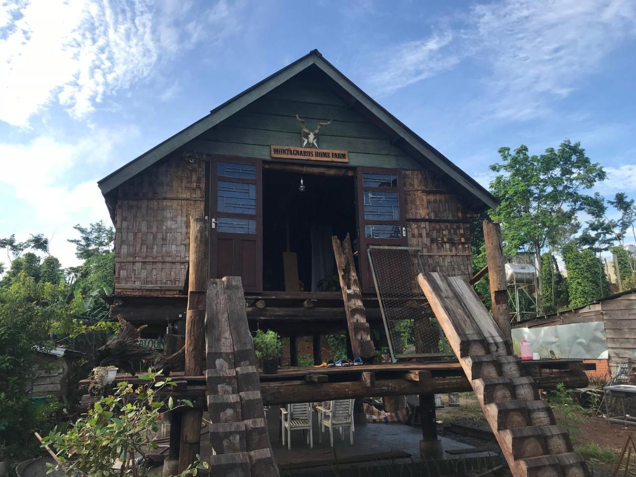 Montagnards Home Farm - Cà Phê Nhà Sàn Đắk Mil Duc Lap Exterior foto
